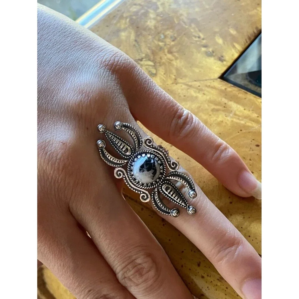 White Buffalo Turquoise Sterling Silver Statement Ring Size 6
